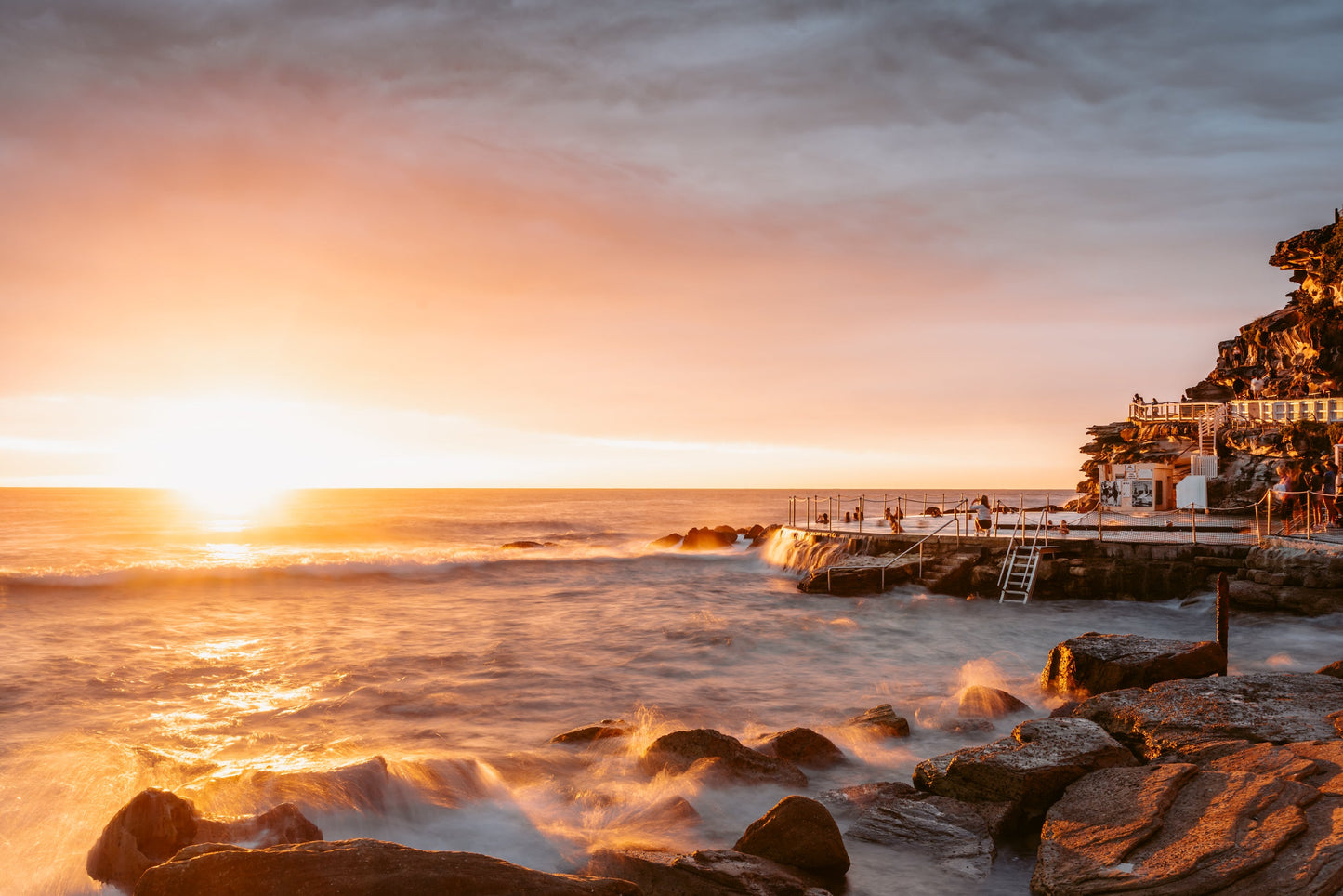 Bronte glow
